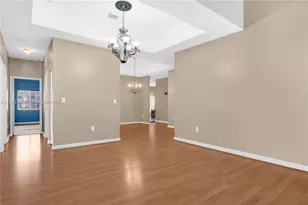 2875 NE 4th St, Homestead, FL 33033 - Photo 7