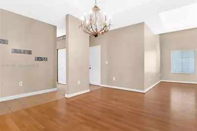 2875 NE 4th St, Homestead, FL 33033 - Photo 11