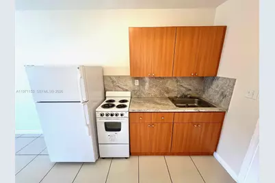 710 NE 85th St #14, Miami, FL 33138 - Photo 1