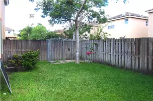 2041 SE 15th St, Homestead, FL 33035 - Photo 11