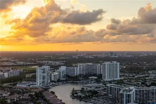 4111 S Ocean Dr, Hollywood, FL 33019 - Photo 27