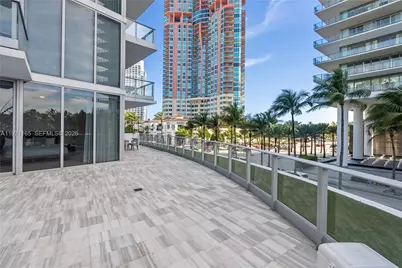 801 S Pointe Dr #204, Miami Beach, FL 33139 - Photo 19