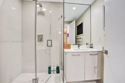 [Address not provided], Miami, FL 33130 - Photo 15