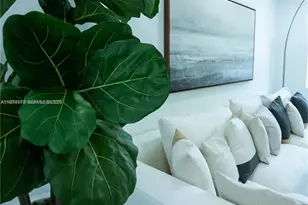 31 SW 6th St, Hallandale Beach, FL 33009 - Photo 21