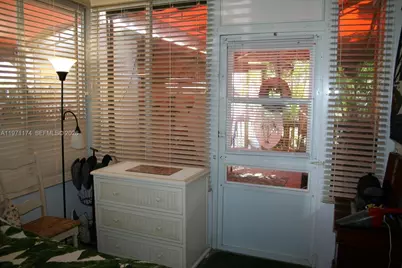 101551 Overseas Hwy, 147, Key Largo, FL 33037 - Photo 5