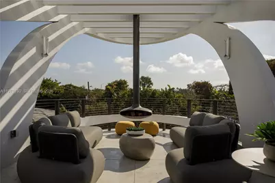 5261 NE 5th Ave, Miami, FL 33137 - Photo 17