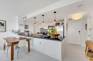 2451 Brickell Ave, Miami, FL 33129 - Photo 11