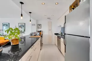 2451 Brickell Ave, Miami, FL 33129 - Photo 9