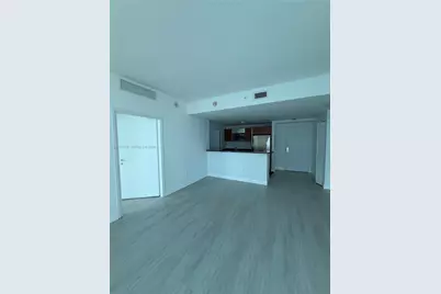 300 S Biscayne Blvd #T-3314, Miami, FL 33131 - Photo 5