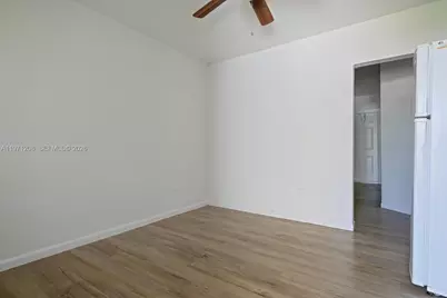 26701 SW 137th Ave #4, Homestead, FL 33032 - Photo 3