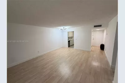 2350 NE 135th St #503, North Miami, FL 33181 - Photo 23