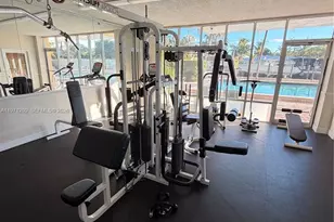 2350 NE 135th St, North Miami, FL 33181 - Photo 3