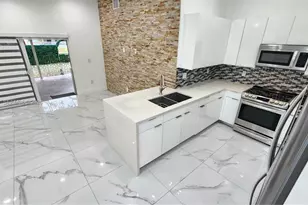 16515 SW 97th St, Miami, FL 33196 - Photo 7