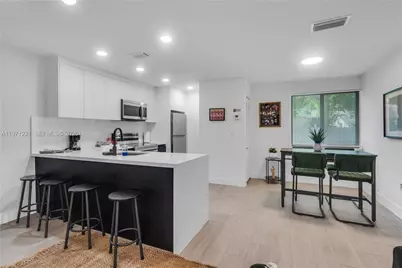 1044 NW 29th St, Miami, FL 33127 - Photo 31