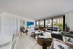 540 Brickell Key Dr, Miami, FL 33131 - Photo 15