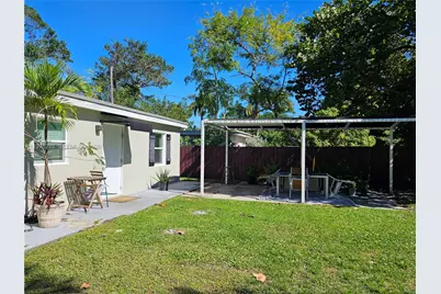 265 NE 116th St, Miami, FL 33161 - Photo 51