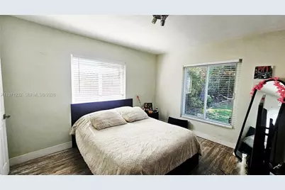 265 NE 116th St, Miami, FL 33161 - Photo 19