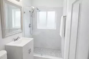 265 NE 116th St, Miami, FL 33161 - Photo 11