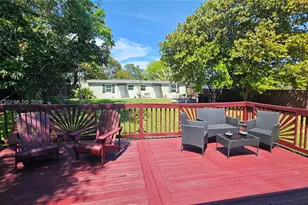 265 NE 116th St, Miami, FL 33161 - Photo 25