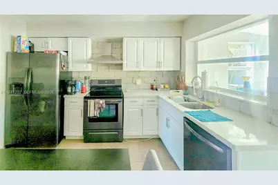 265 NE 116th St, Miami, FL 33161 - Photo 25