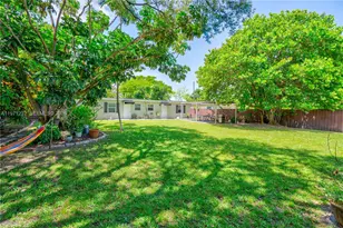 265 NE 116th St, Miami, FL 33161 - Photo 47
