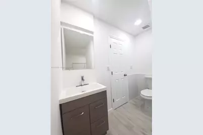265 NE 116th St, Miami, FL 33161 - Photo 43