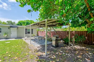 265 NE 116th St, Miami, FL 33161 - Photo 59