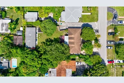 265 NE 116th St, Miami, FL 33161 - Photo 87