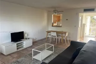 1333 E Hallandale Beach Blvd, Hallandale Beach, FL 33009 - Photo 15