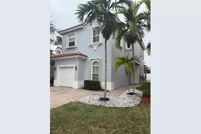 3951 NE 13th Dr, Homestead, FL 33033 - Photo 5