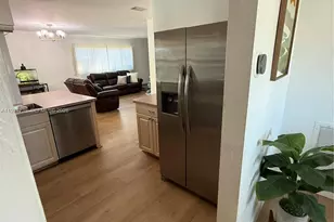 4450 NW 9th St, Coconut Creek, FL 33066 - Photo 17