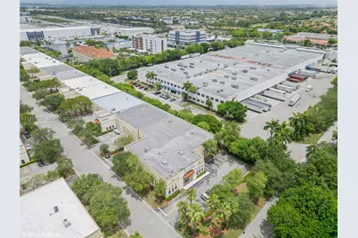 10405 NW 37th Ter, Doral, FL 33178 - Photo 3