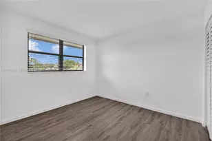 9785 Nob Hill Ct, Sunrise, FL 33351 - Photo 13