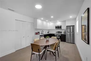 1054 NW 29th St, Miami, FL 33127 - Photo 13