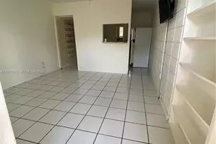 2031 NE 167th St, North Miami Beach, FL 33162 - Photo 5