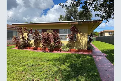 2031 NE 167th St #2, North Miami Beach, FL 33162 - Photo 1