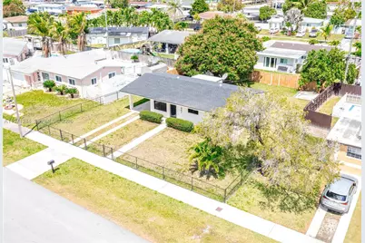 11861 SW 185th Ter, Miami, FL 33177 - Photo 29