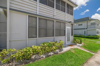 629 Saxony Pl #629, Delray Beach, FL 33446 - Photo 3