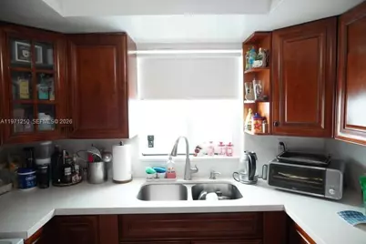 1389 W 71st St #0, Hialeah, FL 33014 - Photo 9