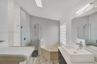 4928 SW 33rd Way, Hollywood, FL 33312 - Photo 27