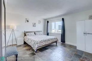 401 Golden Isles Dr, Hallandale Beach, FL 33009 - Photo 17