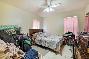 1107 Freshwater Lakes Dr, West Palm Beach, FL 33401 - Photo 19