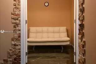 600 SE Three Islands Blvd, Hallandale Beach, FL 33009 - Photo 11