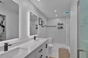 15962 SW 138th Ct, Miami, FL 33177 - Photo 15