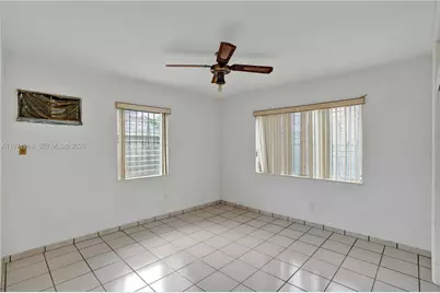 831 NW 21st Ct, Miami, FL 33125 - Photo 25