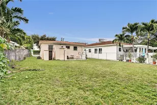 831 NW 21st Ct, Miami, FL 33125 - Photo 15