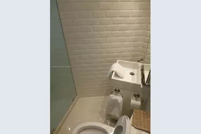 1881 Washington Ave #2E, Miami Beach, FL 33139 - Photo 13