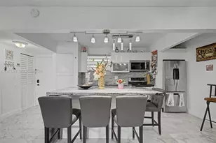 399 NW 72nd Ave, Miami, FL 33126 - Photo 5