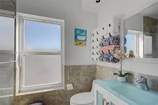 399 NW 72nd Ave, Miami, FL 33126 - Photo 15