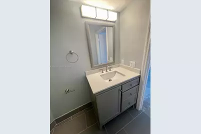 165 NW 96th Ter #3-308, Pembroke Pines, FL 33024 - Photo 11